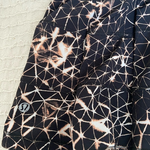 Lululemon Pace Rival Mid-Rise Skirt - Picture 5 of 8